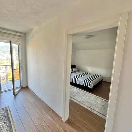 Ejna2 Apartamento
